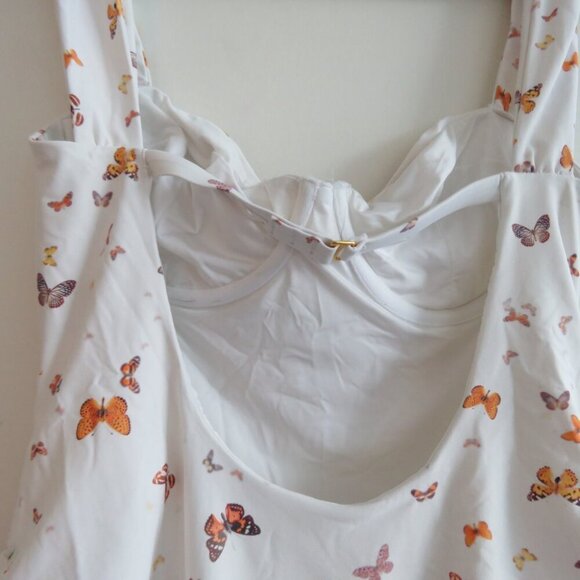 WEWOREWHAT Vintage Danielle One Piece Swimsuit White Butterfly Print - Size M - Picture 13 of 15